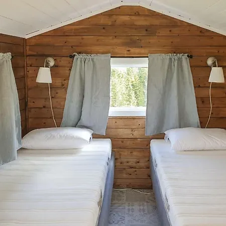 Holiday home 3 Bedroom Awesome In