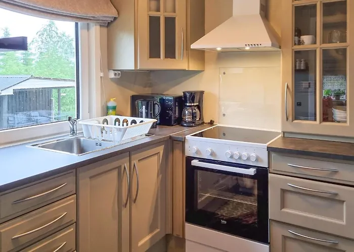 3 Bedroom Awesome In 펜션 *